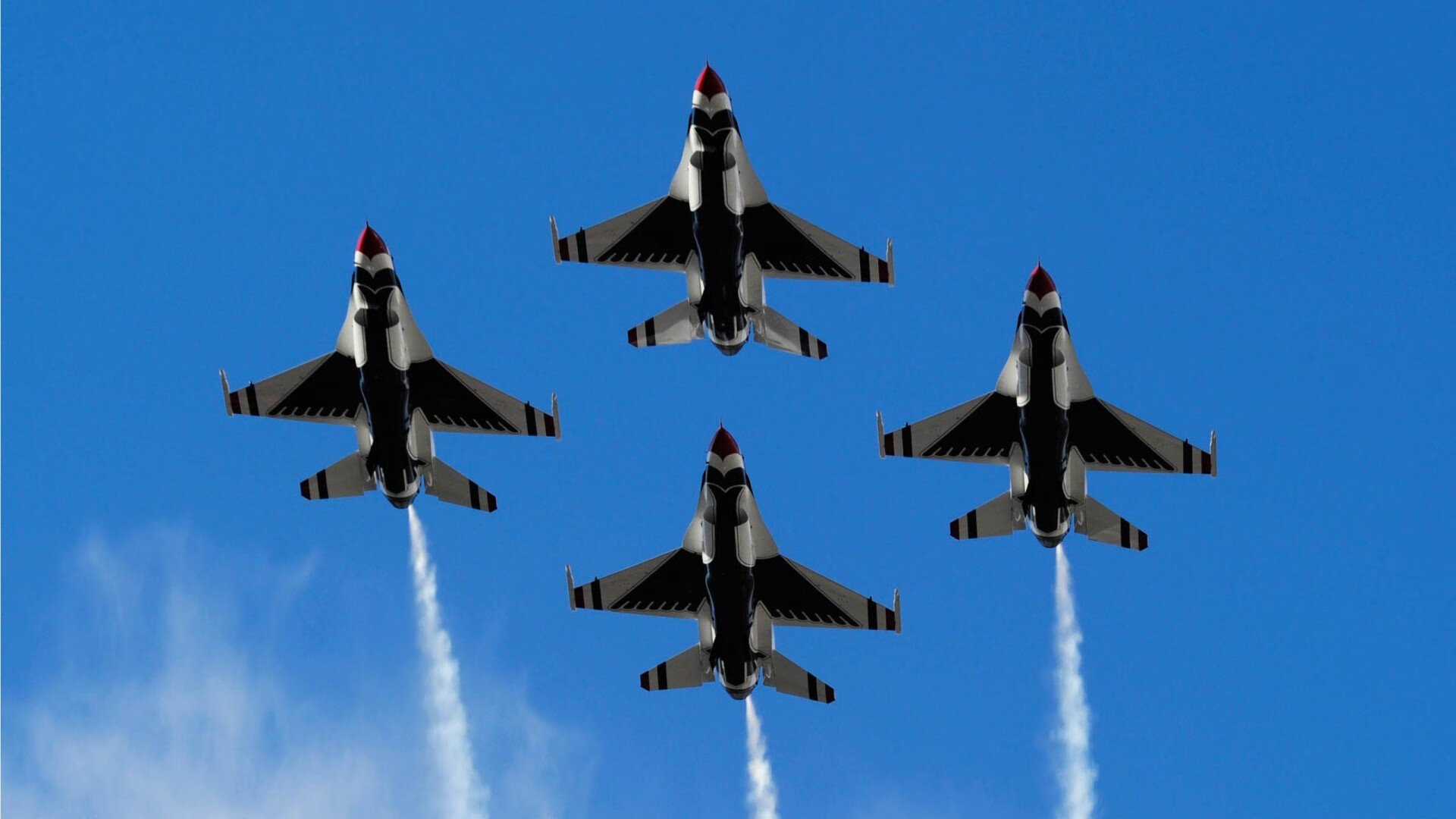 开云体育官网-鹿角刺穿紫禁城，拉梅洛的23记刺杀与雄鹿的新时代宣言