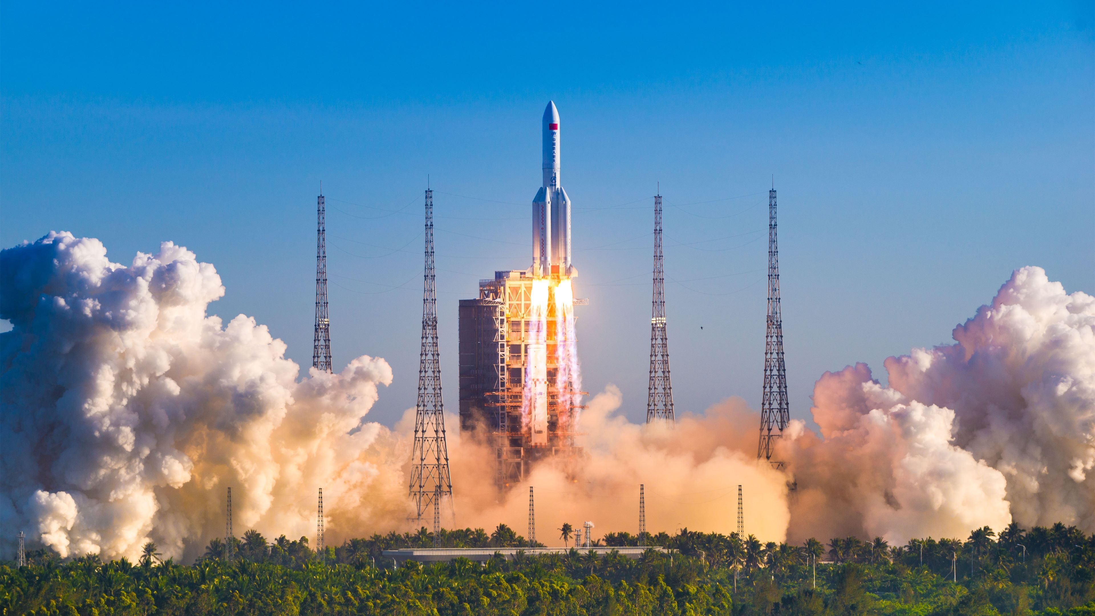 开云体育入口-赛道上的黄蜂突袭，红牛车队巴林绝杀，揭幕战险胜雷霆梅奔